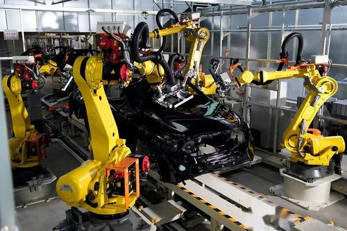 日產智能工廠 工業機器人的“工匠精神”與汽車銷售變革新篇章